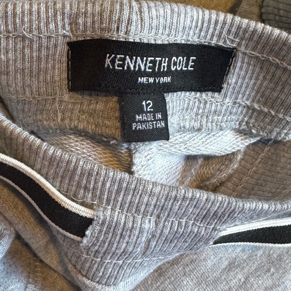 KENNETH COLE Gray and black Boy’s Shorts, Size 12 - Picture 2 of 10